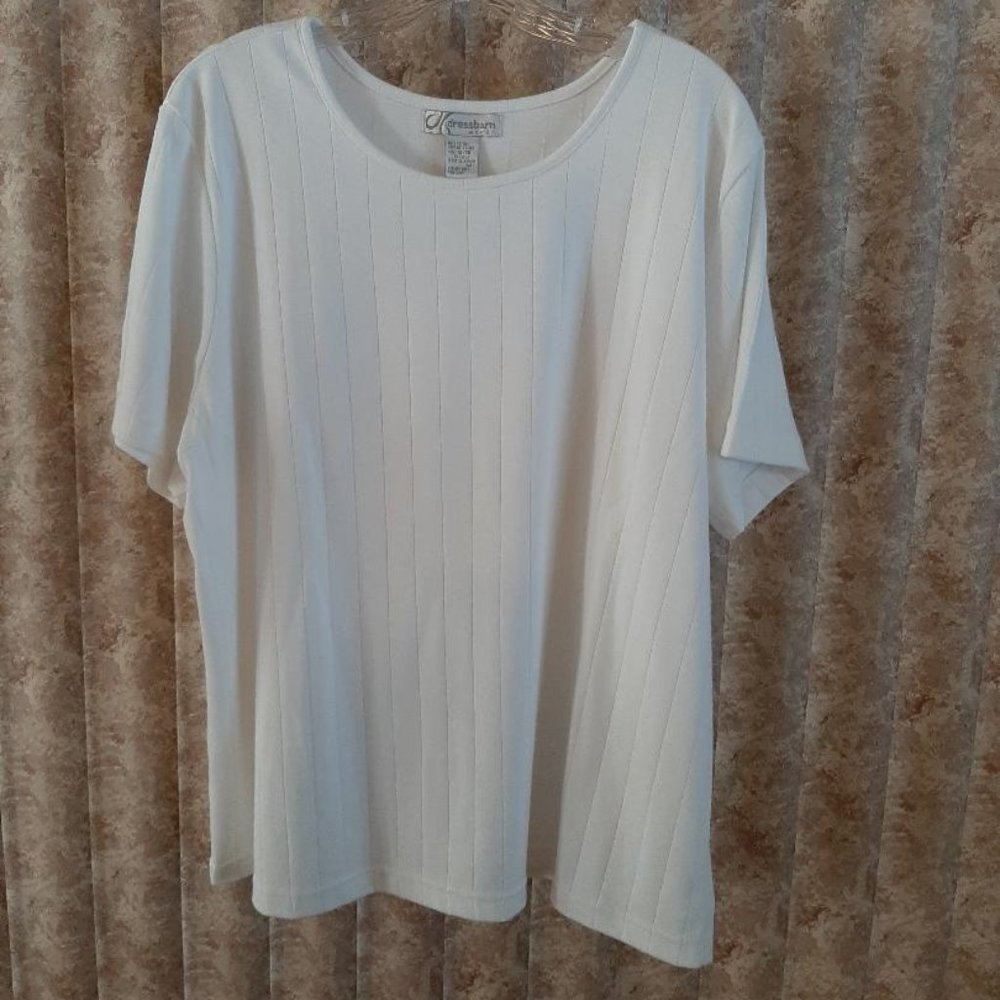 EUC White short sleeve crew neck t-shirt 18/20